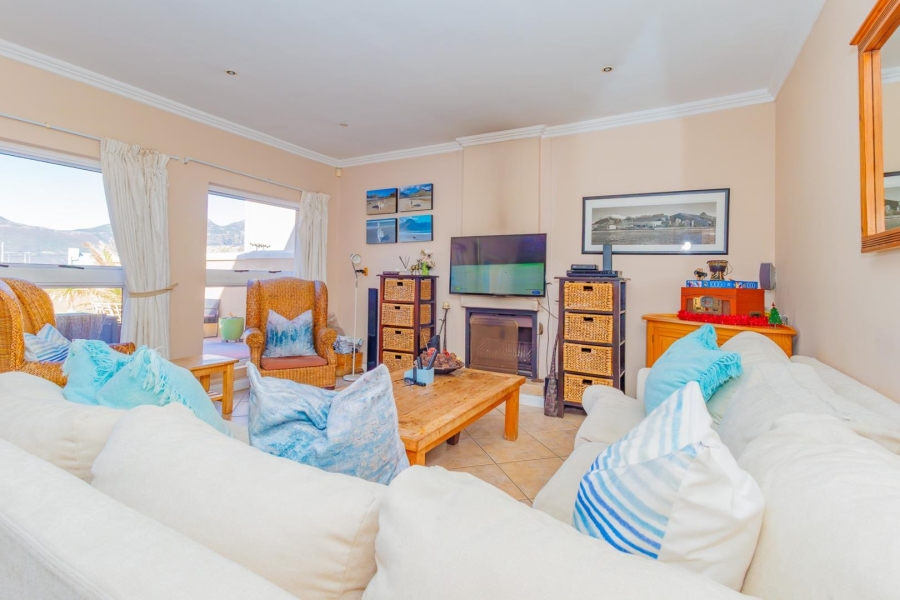 To Let 3 Bedroom Property for Rent in Northshore Western Cape
